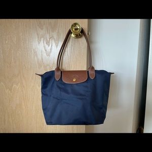 Longchamp Le Pliage Medium tote